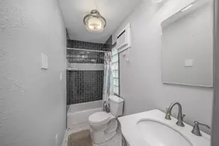 6317 Heards Ln, Galveston, TX 77551 - Photo 15