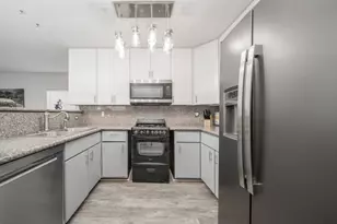 6317 Heards Ln, Galveston, TX 77551 - Photo 9