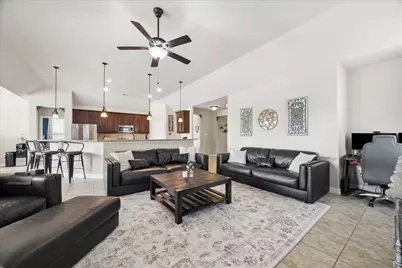 603 N Kansas Avenue, League City, TX 77573 - Photo 11