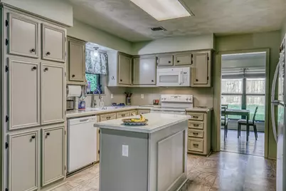 104 Machemehl Drive, Bellville, TX 77418 - Photo 11
