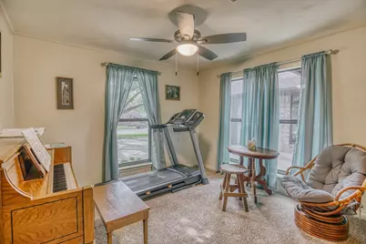 104 Machemehl Drive, Bellville, TX 77418 - Photo 21