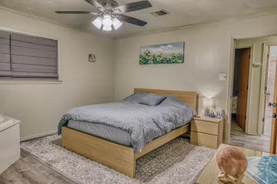 104 Machemehl Drive, Bellville, TX 77418 - Photo 17