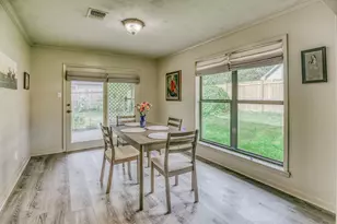 104 Machemehl Dr, Bellville, TX 77418 - Photo 15