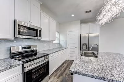 410 N 4th Street, Beasley, TX 77417 - Photo 19