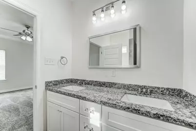 410 N 4th Street, Beasley, TX 77417 - Photo 37