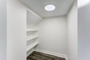 410 N 4th St, Beasley, TX 77417 - Photo 25