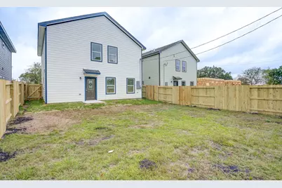 410 N 4th Street, Beasley, TX 77417 - Photo 47