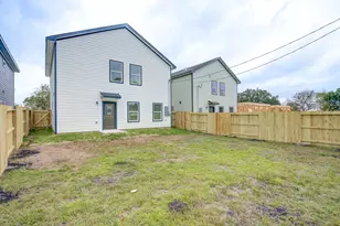 410 N 4th St, Beasley, TX 77417 - Photo 47