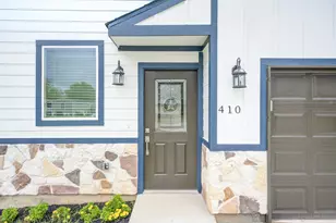 410 N 4th St, Beasley, TX 77417 - Photo 7