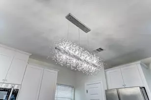 410 N 4th St, Beasley, TX 77417 - Photo 17