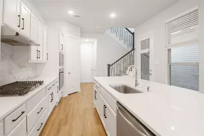 16647 Texas Hill Country Road, Cypress, TX 77433 - Photo 9