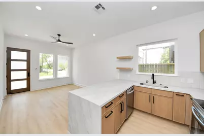 4607 Gunter Street #A, Houston, TX 77020 - Photo 9