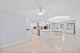 7518 Deadwood Dr, Houston, TX 77040 - Photo 9