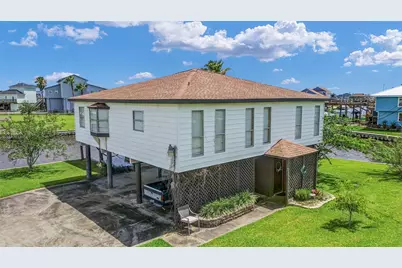1571 Blue Water Drive, Freeport, TX 77541 - Photo 5