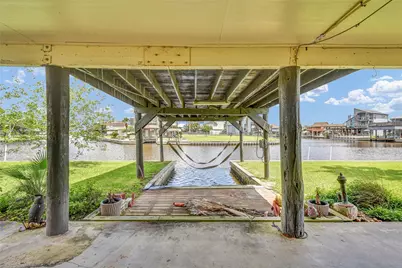 1571 Blue Water Drive, Freeport, TX 77541 - Photo 33
