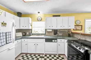 1571 Blue Water Dr, Freeport, TX 77541 - Photo 23