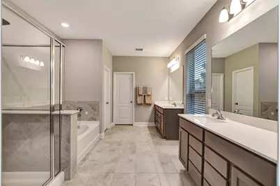 13219 Bellwick Arbor Trace, Houston, TX 77044 - Photo 31