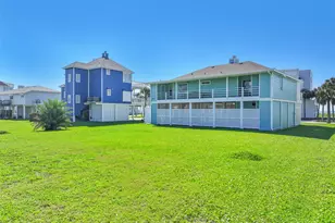 18418 E De Vaca Ln, Galveston, TX 77554 - Photo 5