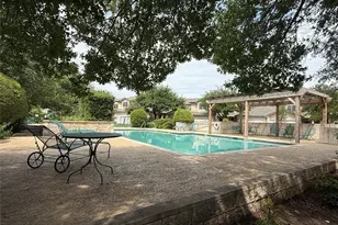 2100 Pipers Field Dr, Austin, TX 78758 - Photo 37