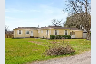 518 Sunny Lane, Wharton, TX 77488 - Photo 5