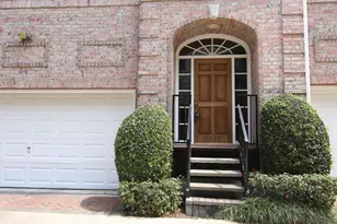 6855 Staffordshire, Houston, TX 77030 - Photo 3