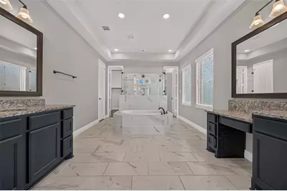 10210 Olivia View Ln, Cypress, TX 77433 - Photo 29
