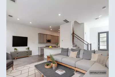 214 Fulton Station Drive, Houston, TX 77009 - Photo 3