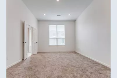 214 Fulton Station Drive, Houston, TX 77009 - Photo 9