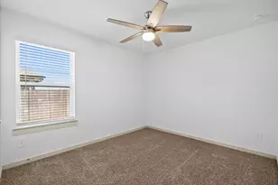 635 Hidden Brk Dr, Baytown, TX 77523 - Photo 29