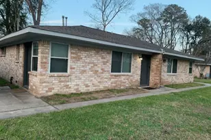 604 Wilson Rd, Humble, TX 77338 - Photo 3