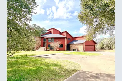 10211 State Highway 35 N, Van Vleck, TX 77482 - Photo 1