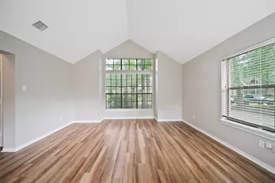 2402 Brookdale Drive, Houston, TX 77339 - Photo 15