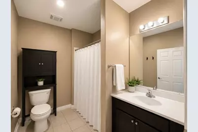 205 De Koven Street, Houston, TX 77011 - Photo 7