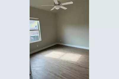 9720 Pelsey Street, Houston, TX 77029 - Photo 5