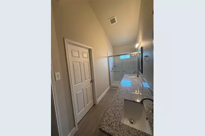 9720 Pelsey Street, Houston, TX 77029 - Photo 7