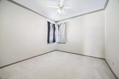25 Club Oak Court, Kingwood, TX 77339 - Photo 23