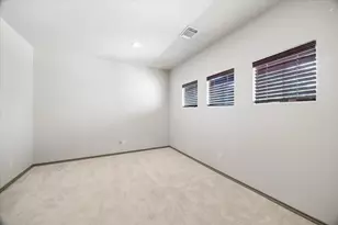 25 Club Oak Ct, Kingwood, TX 77339 - Photo 33