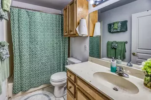 112 E Alamo St, Brenham, TX 77833 - Photo 13