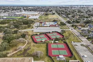 2001 5th Ave N, Texas City, TX 77590 - Photo 29