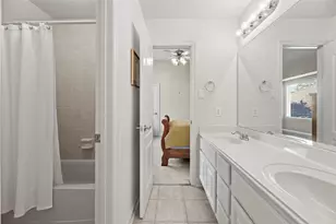 11 Bentley Park Ct, Houston, TX 77070 - Photo 31