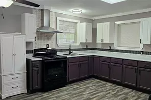 10983 Maywood St, Willis, TX 77318 - Photo 11