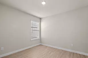 8438 Jetty Glen Dr, Cypress, TX 77433 - Photo 7