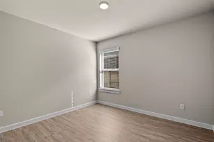 8438 Jetty Glen Dr, Cypress, TX 77433 - Photo 9