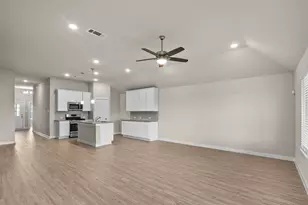 8438 Jetty Glen Dr, Cypress, TX 77433 - Photo 15