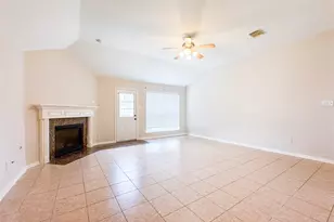 2815 Town Gate Ct, Missouri City, TX 77459 - Photo 5