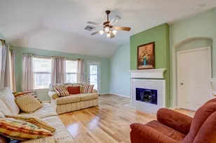2608 Easton Springs Ct, Pearland, TX 77584 - Photo 11