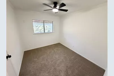 1017 Crossing Road, Angleton, TX 77515 - Photo 21