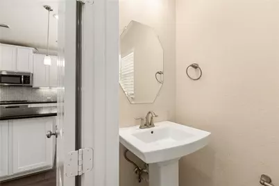 1511 Peyton Oaks Place, Houston, TX 77043 - Photo 33