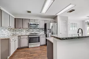 82 Marble Rock Pl, The Woodlands, TX 77382 - Photo 5