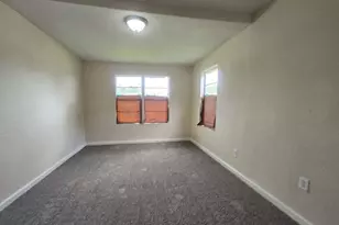 1300 Burbank St, Baytown, TX 77520 - Photo 15